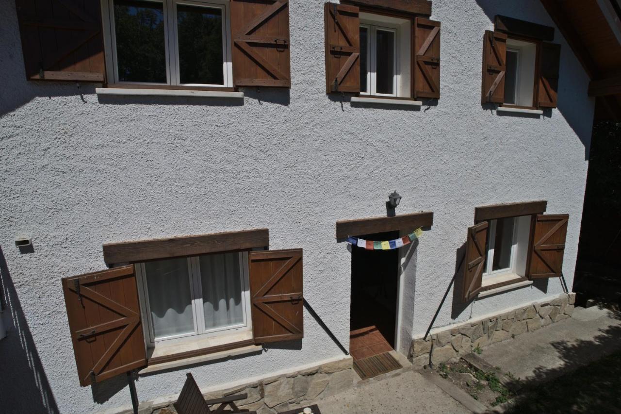 Casa Con Jardin, 4 Habitaciones Y Mucho Encanto En Cercedilla Exterior foto
